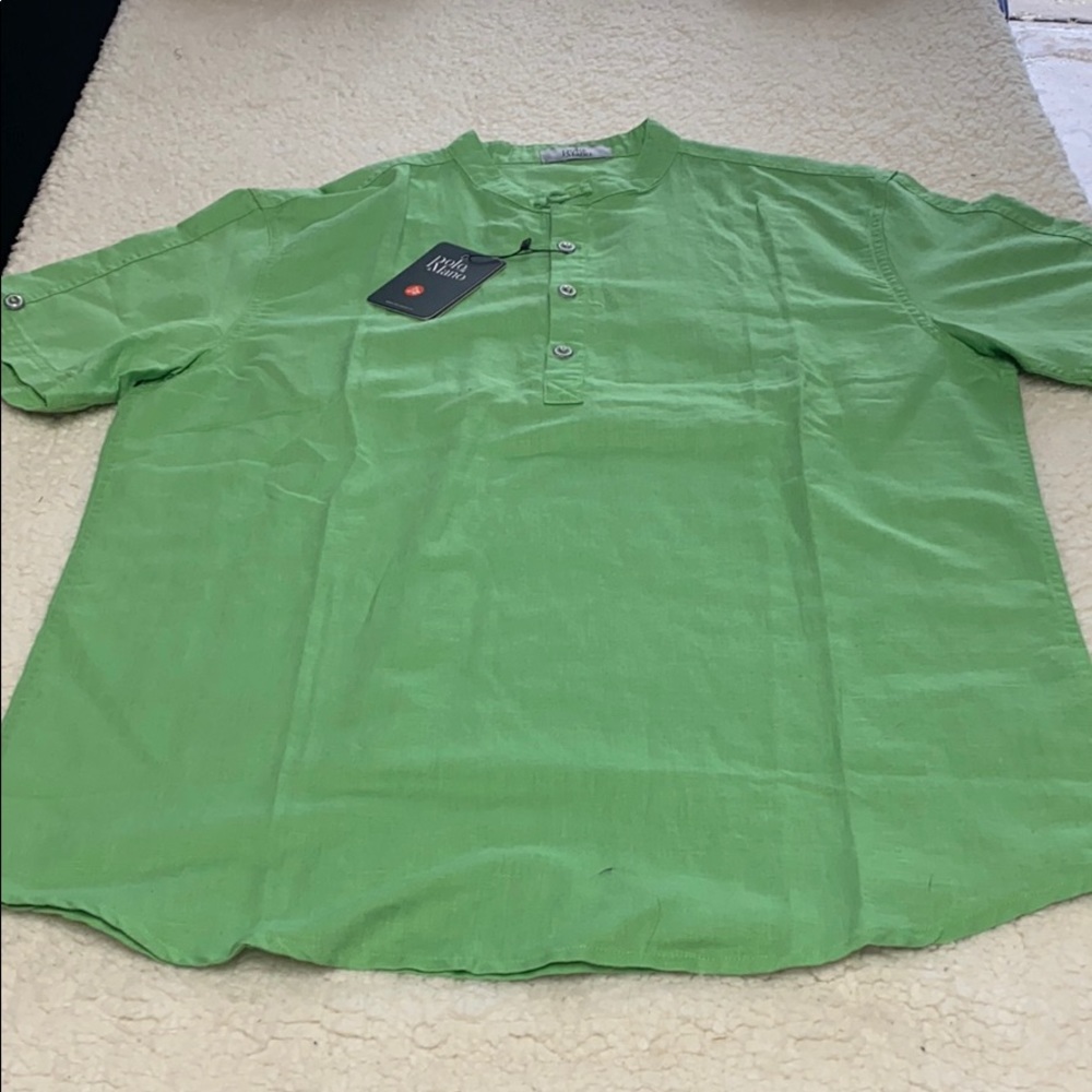Women’s Green Button Collar